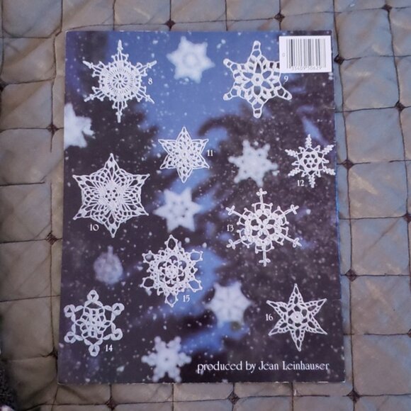 3 Vintage Craft & Crochet Pattern Books 1980s-90s - Picture 7 of 7